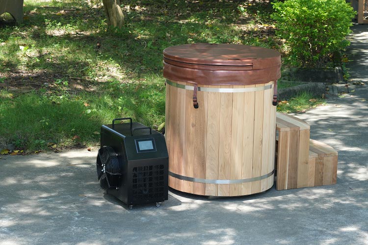 Luxury Cold Plunge Barrel for Gyms and Spas